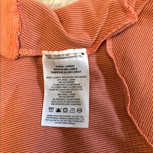 Women’s NIKE ACG Dri-fit Base Layer 1 Orange Long Sleeve Top - Picture 10 of 12